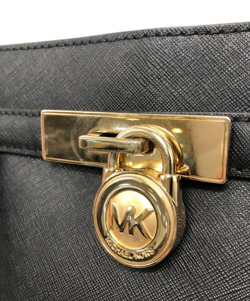 MICHAEL KORS（マイケルコース）MICHAEL KORS (マイケルコース) ショルダーバッグ ブラックの古着・服飾アイテム