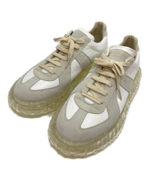 Maison Margiela（メゾンマルジェラ）Maison Margiela (メゾンマルジェラ) ジャーマントレーナー ホワイト サイズ:43の古着・服飾アイテム