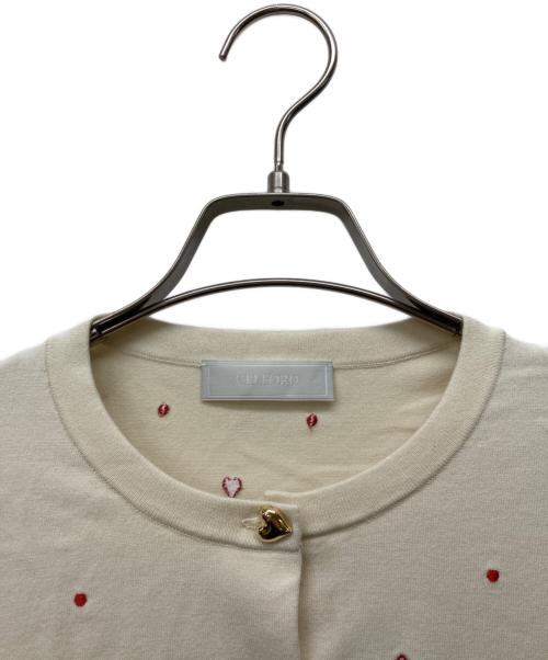CELFORD（セルフォード）CELFORD (セルフォード) ハート刺繍ポケットカーディガン ベージュ サイズ:FREEの古着・服飾アイテム