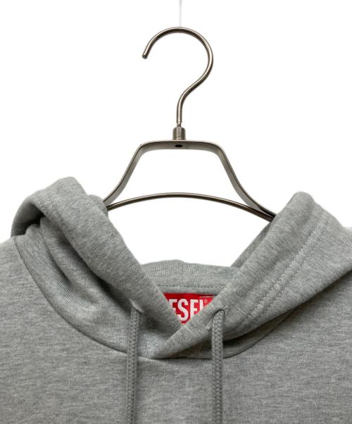 DIESEL（ディーゼル）DIESEL (ディーゼル) プルオーバーパーカー グレー サイズ:Mの古着・服飾アイテム
