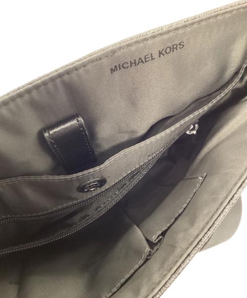 MICHAEL KORS（マイケルコース）MICHAEL KORS (マイケルコース) ショルダーバッグ ブラックの古着・服飾アイテム