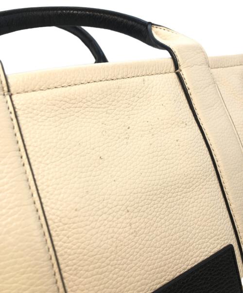MARC JACOBS（マークジェイコブス）MARC JACOBS (マークジェイコブス) THE COLORBLOCK MEDIUM TOTE BAG ブラック×アイボリーの古着・服飾アイテム