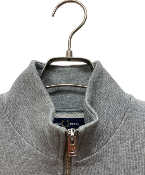 FRED PERRY（フレッドペリー）FRED PERRY (フレッドペリー) ハーフジップスウェット グレー サイズ:Ｓの古着・服飾アイテム