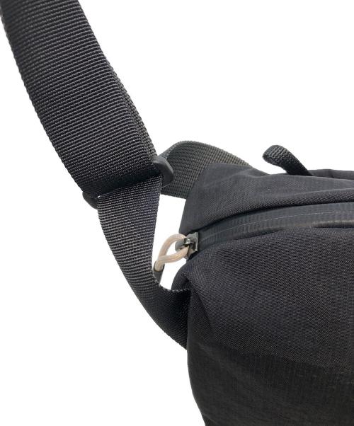 bellroy（ベルロイ）bellroy (ベルロイ) LITE SLING BLK ブラックの古着・服飾アイテム