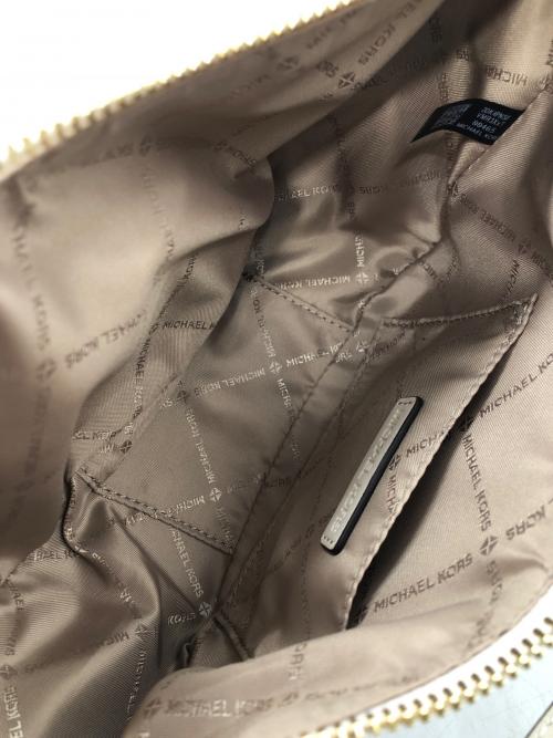 MICHAEL KORS（マイケルコース）MICHAEL KORS (マイケルコース) コンバーチブル ポケット クロスボディ スモール ベージュの古着・服飾アイテム