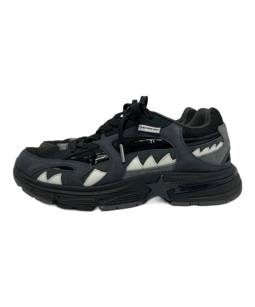 A BATHING APE（アベイシングエイプ）A BATHING APE (アベイシングエイプ) SHARK STA M2 ブラック サイズ:26.5の古着・服飾アイテム