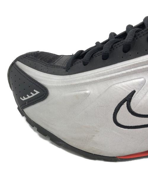 NIKE（ナイキ）NIKE (ナイキ) SHOX R4 シルバー×ブラック サイズ:27.5㎝の古着・服飾アイテム