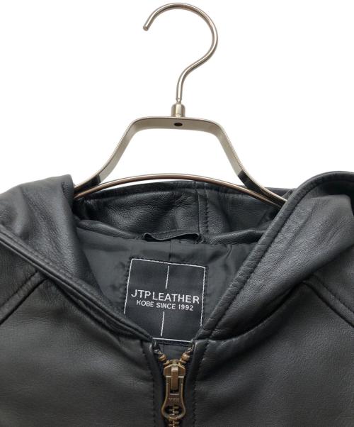 JTP LEATHER（ジェイティーピーレザー）JTP LEATHER (ジェイティーピーレザー) フーデッドレザージャケット ブラック サイズ:Mの古着・服飾アイテム