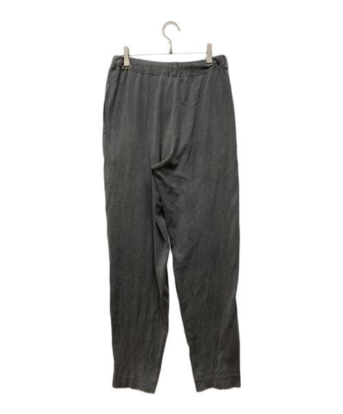 ISSEY MIYAKE（イッセイミヤケ）ISSEY MIYAKE (イッセイミヤケ) ベルトループ付フロントタックスウェットパンツ グレー サイズ:SIZE Mの古着・服飾アイテム