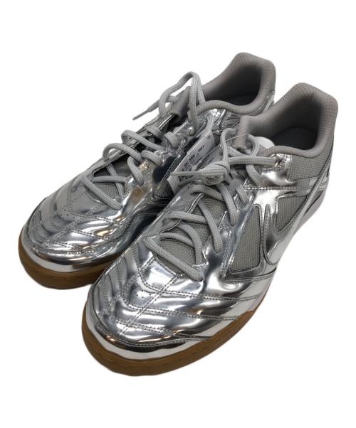 NIKE（ナイキ）NIKE (ナイキ) GATO LV8 メタリックシルバー サイズ:29 未使用品の古着・服飾アイテム