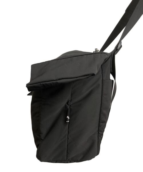 LIBERE（リベーレ）LIBERE (リベーレ) U1 M BAG メッセンジャーバッグ M ブラックの古着・服飾アイテム