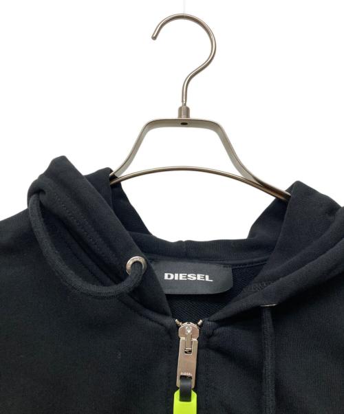 DIESEL（ディーゼル）DIESEL (ディーゼル) アーチロゴバックプリントジップパーカー ブラック サイズ:Sの古着・服飾アイテム