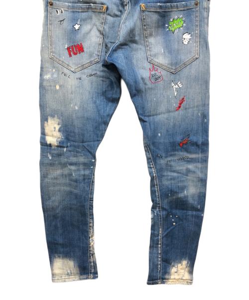 DSQUARED2（ディースクエアード）DSQUARED2 (ディースクエアード) Baby Print Sexy Twist Jeans インディゴ サイズ:44の古着・服飾アイテム