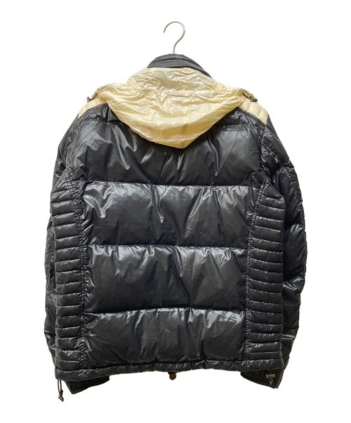 MONCLER（モンクレール）MONCLER (モンクレール) AUSTINダウンジャケット ブラック サイズ:４の古着・服飾アイテム