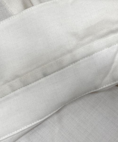MAISON SPECIAL（メゾンスペシャル）MAISON SPECIAL (メゾンスペシャル) ションヘルプライムオーバーシャツ アイボリー サイズ:2の古着・服飾アイテム