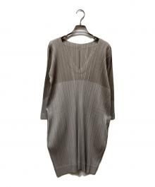 PLEATS PLEASE（プリーツプリーズ）の古着「ワンピース」｜グレー