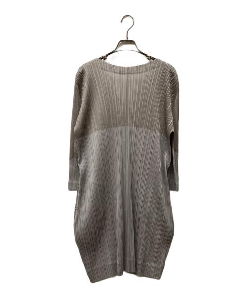 PLEATS PLEASE（プリーツプリーズ）PLEATS PLEASE (プリーツプリーズ) ワンピース グレー サイズ:３の古着・服飾アイテム