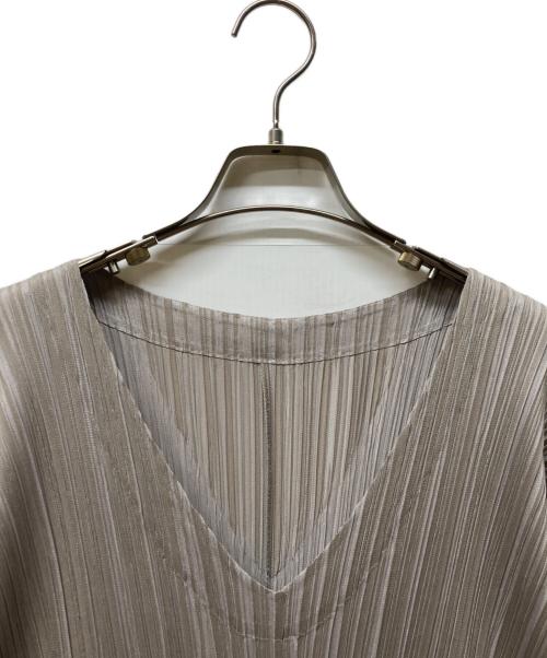 PLEATS PLEASE（プリーツプリーズ）PLEATS PLEASE (プリーツプリーズ) ワンピース グレー サイズ:３の古着・服飾アイテム