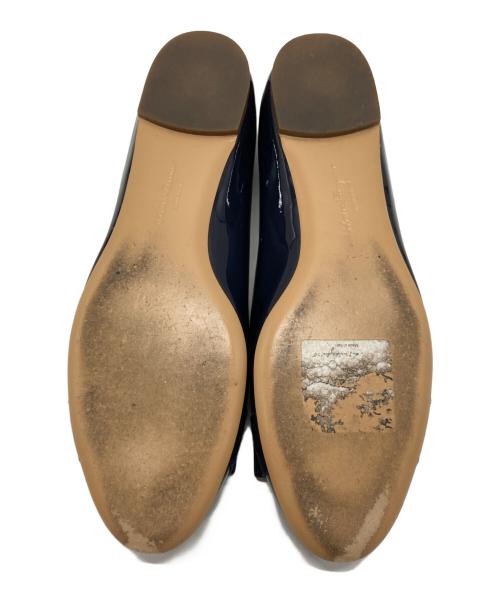 Salvatore Ferragamo（サルヴァトーレ フェラガモ）Salvatore Ferragamo (サルヴァトーレ フェラガモ) ヴァラ・リボン・パンプス ネイビー サイズ:７の古着・服飾アイテム