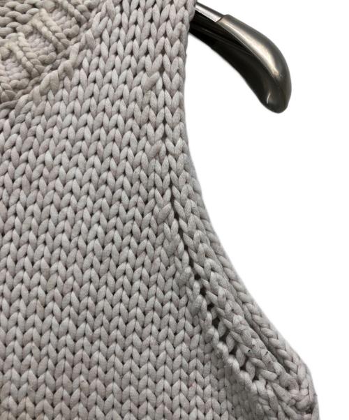 BRUNELLO CUCINELLI（ブルネロクチネリ）BRUNELLO CUCINELLI (ブルネロクチネリ) ローゲージニットベスト アイボリー サイズ:Mの古着・服飾アイテム