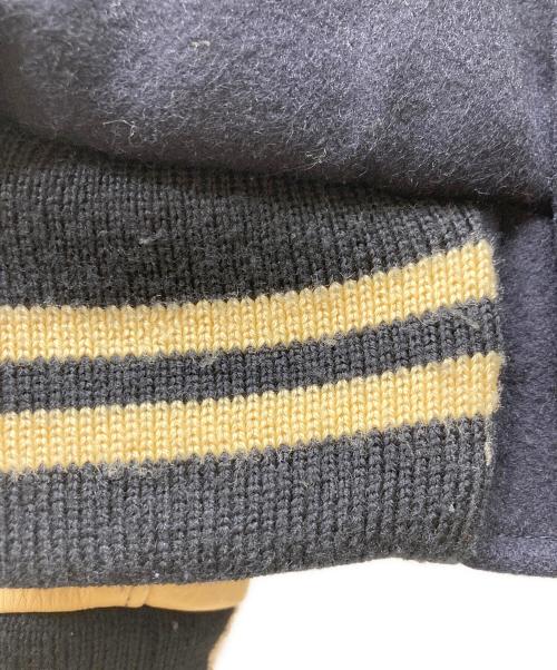 VAN（ヴァン）VAN (ヴァン) スタジャン ベージュ×ブラック サイズ:Mの古着・服飾アイテム
