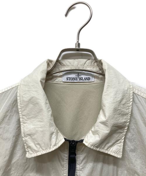 STONE ISLAND（ストーンアイランド）STONE ISLAND (ストーンアイランド) GARMENT DYED CRINKLE REPS RECYCLED NYLON ベージュ サイズ:Mの古着・服飾アイテム