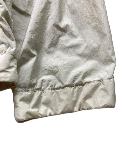 STONE ISLAND（ストーンアイランド）STONE ISLAND (ストーンアイランド) GARMENT DYED CRINKLE REPS RECYCLED NYLON ベージュ サイズ:Mの古着・服飾アイテム