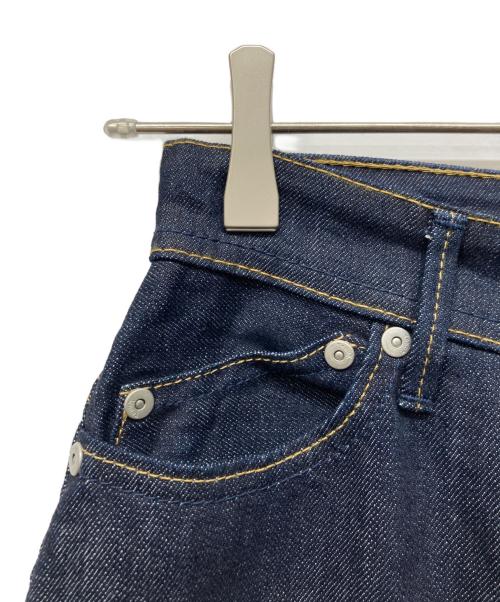 YANUK（ヤヌーク）YANUK (ヤヌーク) JOAN LOOSE STRAIGHT OWI デニムパンツ インディゴ サイズ:24の古着・服飾アイテム