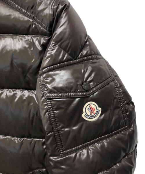 MONCLER（モンクレール）MONCLER (モンクレール) ダウンジャケット ブラウン サイズ:3の古着・服飾アイテム