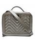 GIORGIO ARMANI（ジョルジオアルマーニ）の古着「メタリックデザインショルダーバッグ」｜シルバー