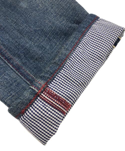 JUNYA WATANABE COMME des GARCONS（(ジュンヤワタナベ コムデギャルソン）JUNYA WATANABE COMME des GARCONS ((ジュンヤワタナベ コムデギャルソン) LEVI'S (リーバイス) デニムパンツ インディゴ サイズ:Sの古着・服飾アイテム