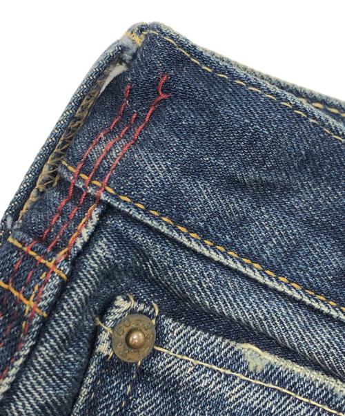 JUNYA WATANABE COMME des GARCONS（(ジュンヤワタナベ コムデギャルソン）JUNYA WATANABE COMME des GARCONS ((ジュンヤワタナベ コムデギャルソン) LEVI'S (リーバイス) デニムパンツ インディゴ サイズ:Sの古着・服飾アイテム