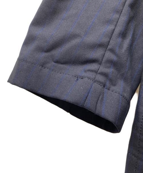 COMME des GARCONS HOMME（コムデギャルソン オム）COMME des GARCONS HOMME (コムデギャルソン オム) ストライプテーラードジャケット ネイビー サイズ:SSの古着・服飾アイテム