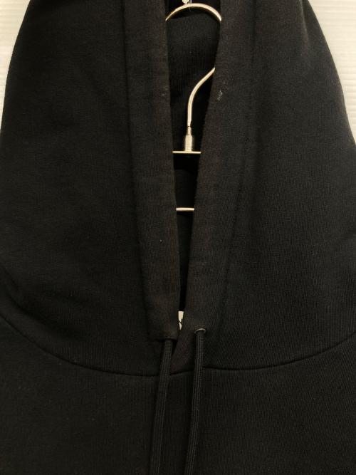 CELINE（セリーヌ）CELINE (セリーヌ) ロゴパーカー ブラック サイズ:Lの古着・服飾アイテム