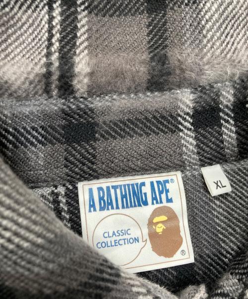 A BATHING APE（アベイシングエイプ）A BATHING APE (アベイシングエイプ) 長袖シャツ グレー サイズ:XLの古着・服飾アイテム