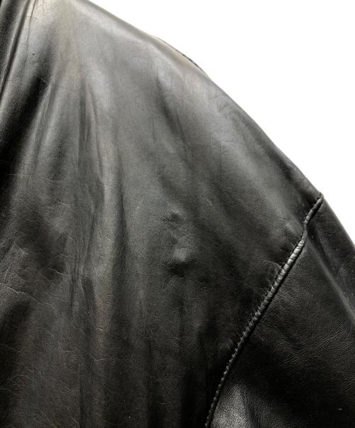 ISSEY MIYAKE MEN（イッセイミヤケメン）ISSEY MIYAKE MEN (イッセイミヤケメン) レザーラウンドジップジャケット ブラック サイズ:Mの古着・服飾アイテム