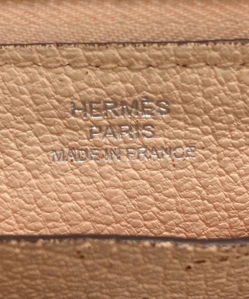 HERMES（エルメス）HERMES (エルメス) ラウンドファスナー財布 ベージュピンクの古着・服飾アイテム