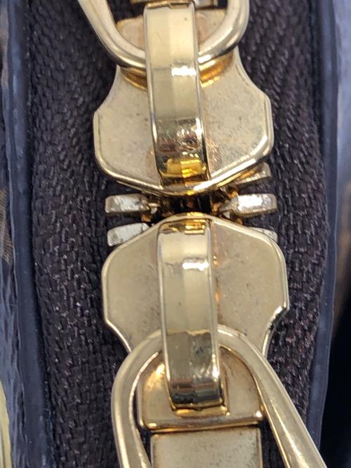 LOUIS VUITTON（ルイ ヴィトン）LOUIS VUITTON (ルイ ヴィトン) ショルダーバッグ ブラウン×ブラックの古着・服飾アイテム