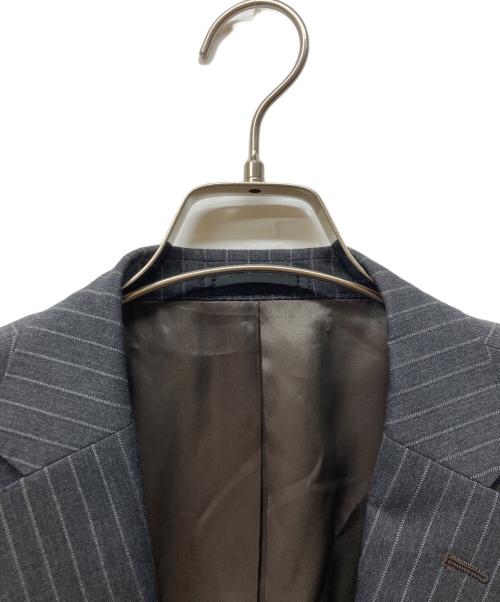 BURBERRY BLACK LABEL（バーバリーブラックレーベル）BURBERRY BLACK LABEL (バーバリーブラックレーベル) セットアップスーツ グレー サイズ:98-86-180　42Lの古着・服飾アイテム