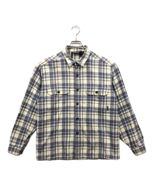 Patagonia（パタゴニア）Patagonia (パタゴニア) シャツ ホワイト×ネイビー サイズ:Sの古着・服飾アイテム