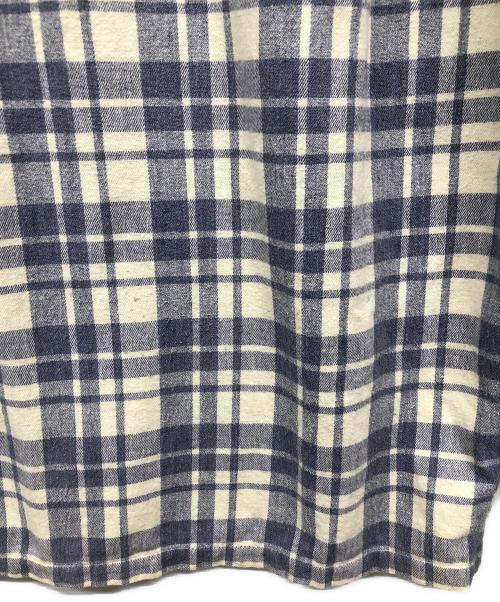 Patagonia（パタゴニア）Patagonia (パタゴニア) シャツ ホワイト×ネイビー サイズ:Sの古着・服飾アイテム