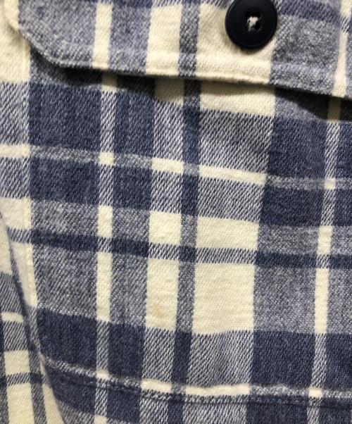 Patagonia（パタゴニア）Patagonia (パタゴニア) シャツ ホワイト×ネイビー サイズ:Sの古着・服飾アイテム