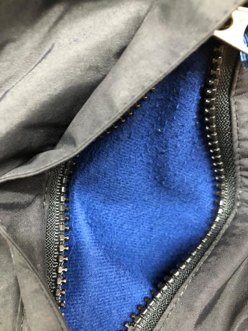 Patagonia（パタゴニア）Patagonia (パタゴニア) シェルドシンチラベスト ネイビー×ブラック サイズ:Mの古着・服飾アイテム