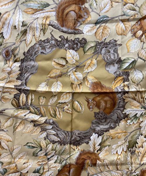 HERMES（エルメス）HERMES (エルメス) シルクスカーフ ブラウンの古着・服飾アイテム