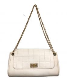 CHANEL（シャネル）の古着「チョコバーチェーンショルダーバッグ」｜ホワイト