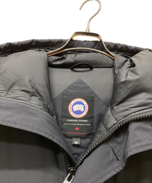 CANADA GOOSE（カナダグース）CANADA GOOSE (カナダグース) ダウンジャケット ネイビー サイズ:Mの古着・服飾アイテム