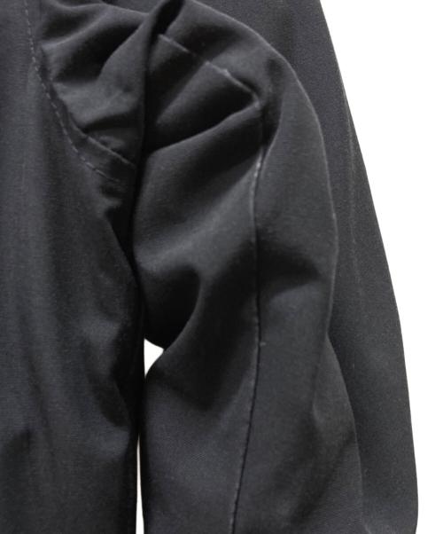 CANADA GOOSE（カナダグース）CANADA GOOSE (カナダグース) ダウンジャケット ネイビー サイズ:Mの古着・服飾アイテム
