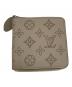 LOUIS VUITTON（ルイ ヴィトン）の古着「モノグラム ジッピー・コンパクトウォレット マヒナ ガレ」｜ベージュ