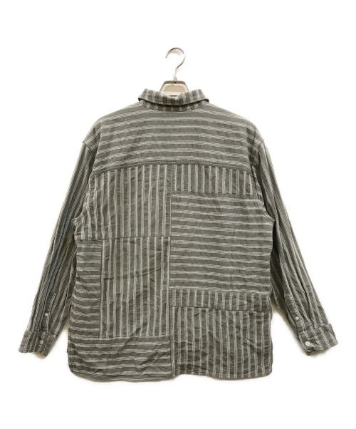 KITH（キス）KITH (キス) ストライプ デニム ジェイディンシャツ グレー×ホワイト サイズ:Mの古着・服飾アイテム