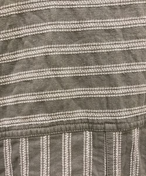 KITH（キス）KITH (キス) ストライプ デニム ジェイディンシャツ グレー×ホワイト サイズ:Mの古着・服飾アイテム